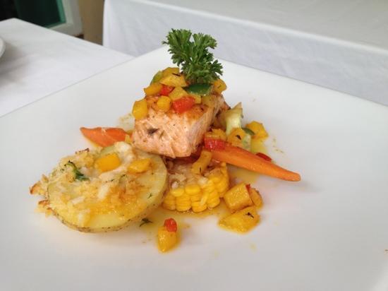 Mali Seafood Restaurant & Bar